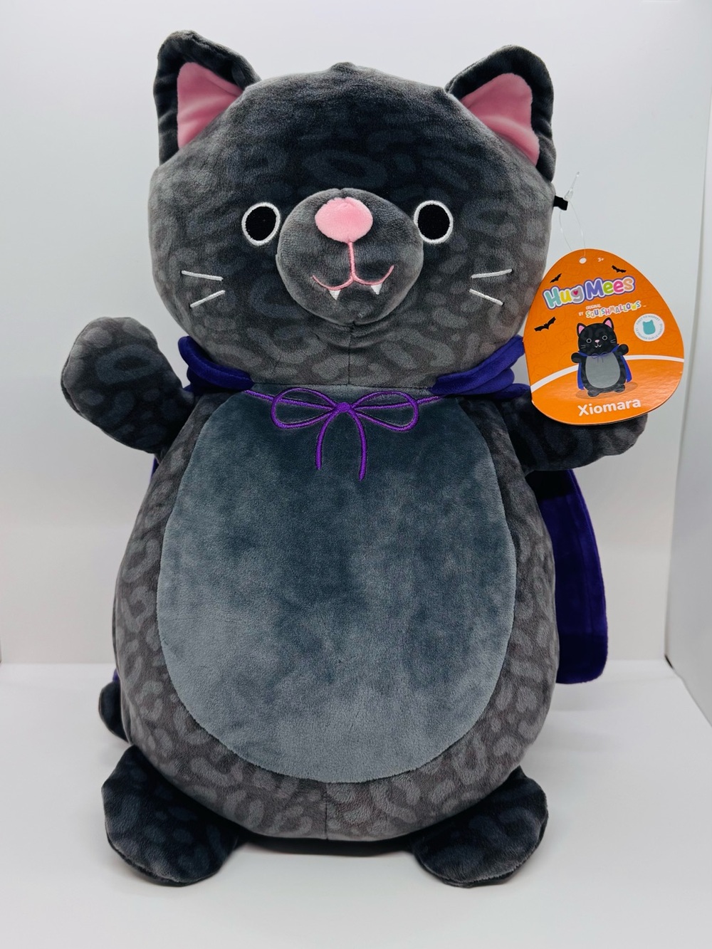 Squishmallows 14" Halloween Xiomara Black Panther Vampire HugMee NWT